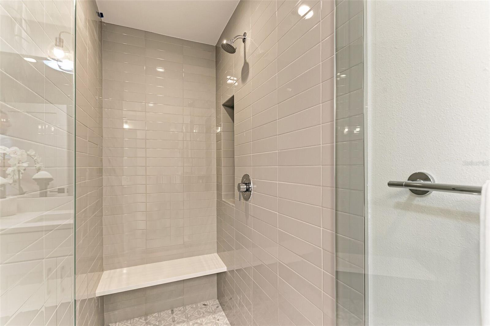 LUANA ISLES - Residential