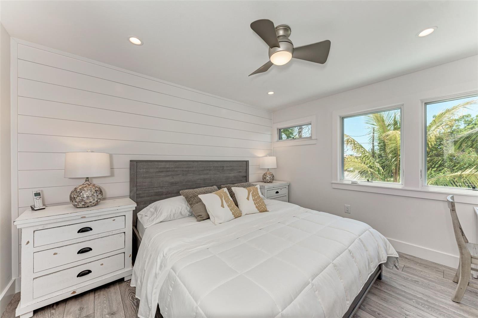 LUANA ISLES - Residential