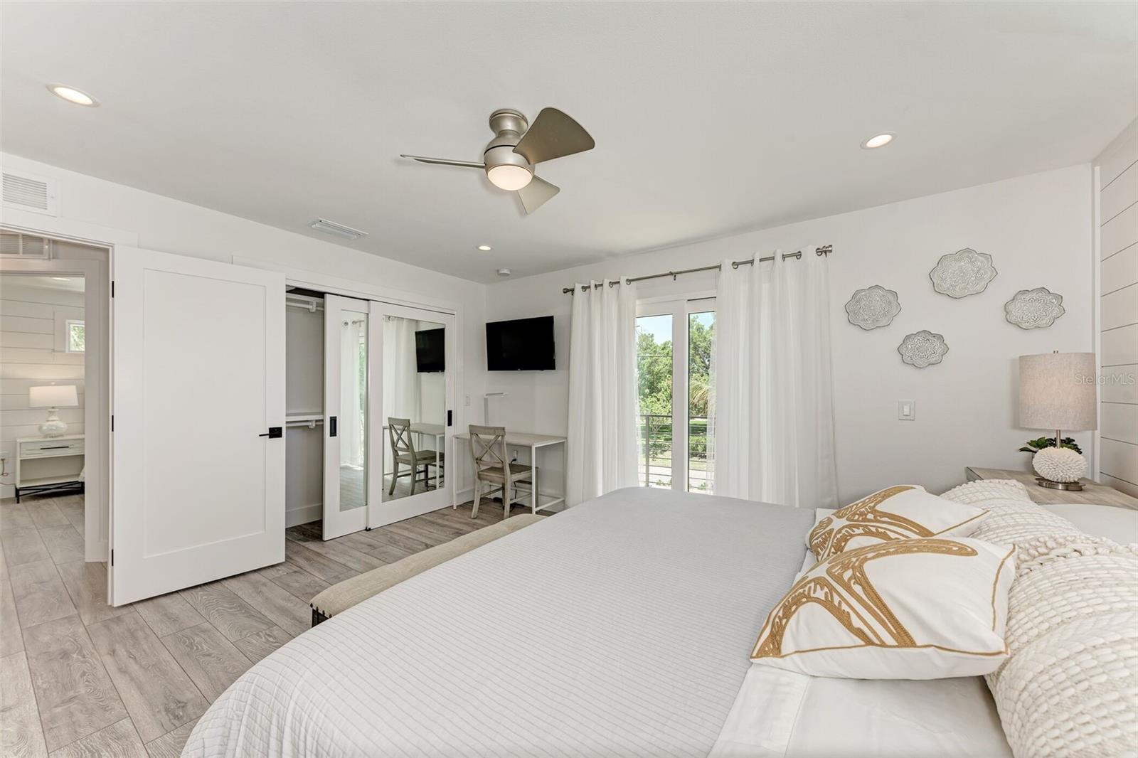 LUANA ISLES - Residential
