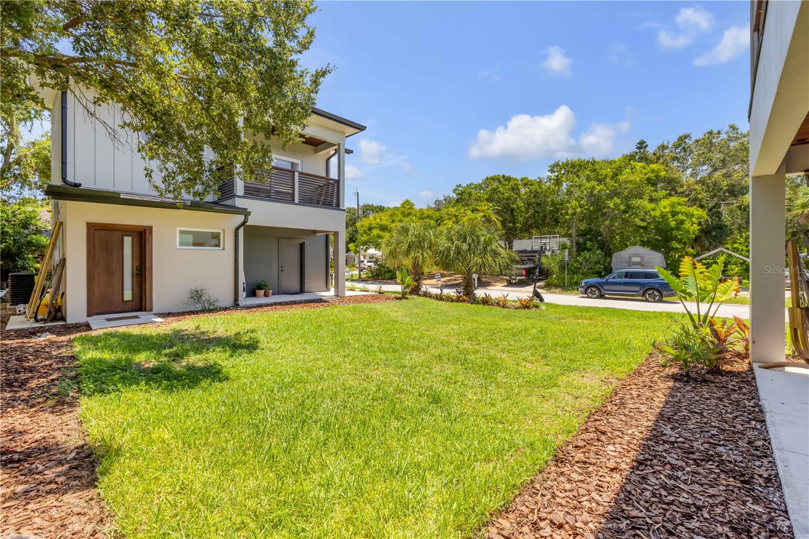 NEW SMYRNA BEACH - Residential