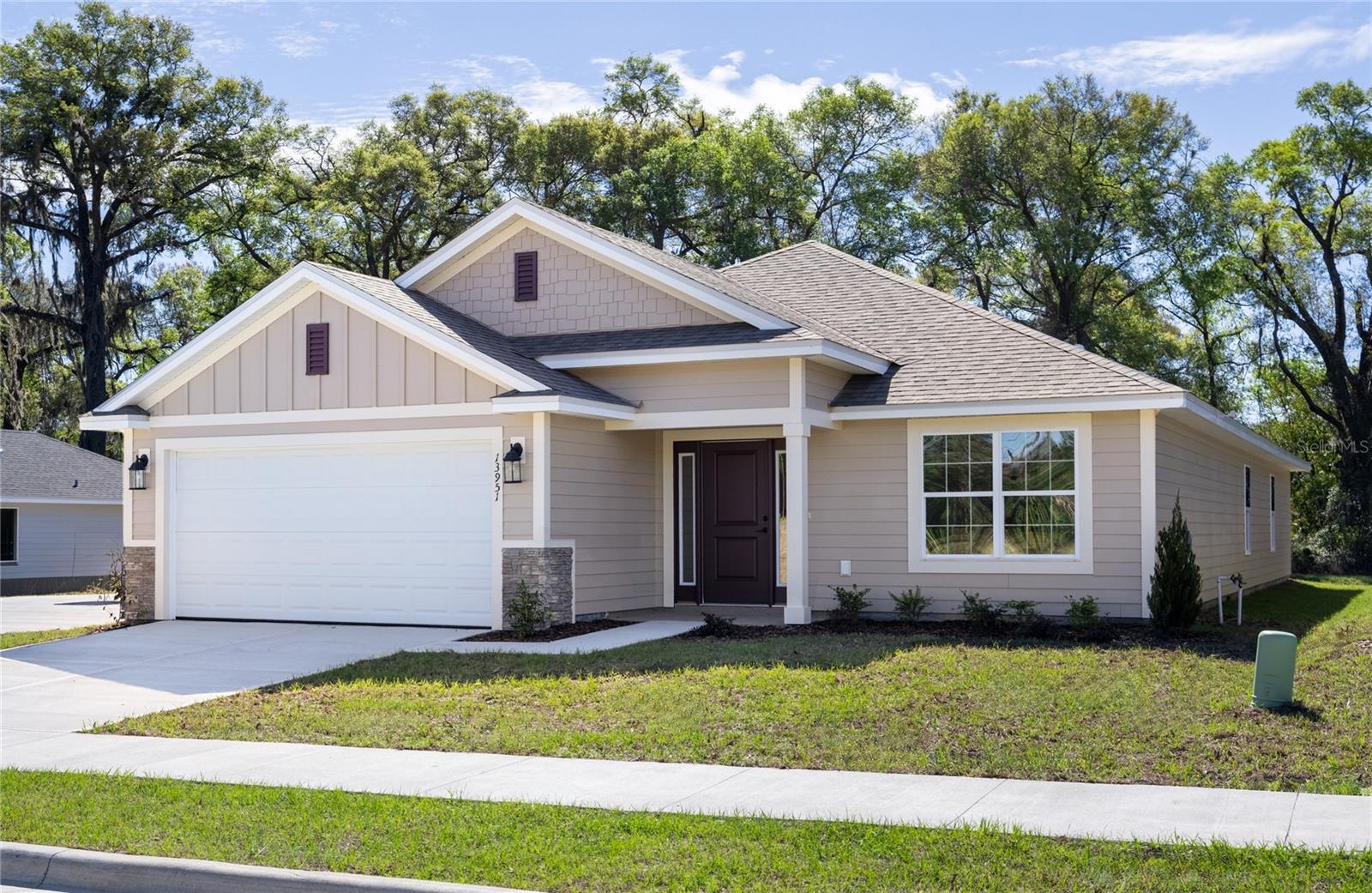 BRIARWOOD - Residential