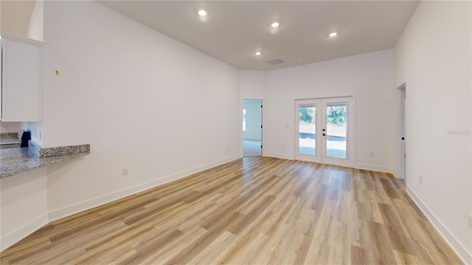 BRIARWOOD - Residential