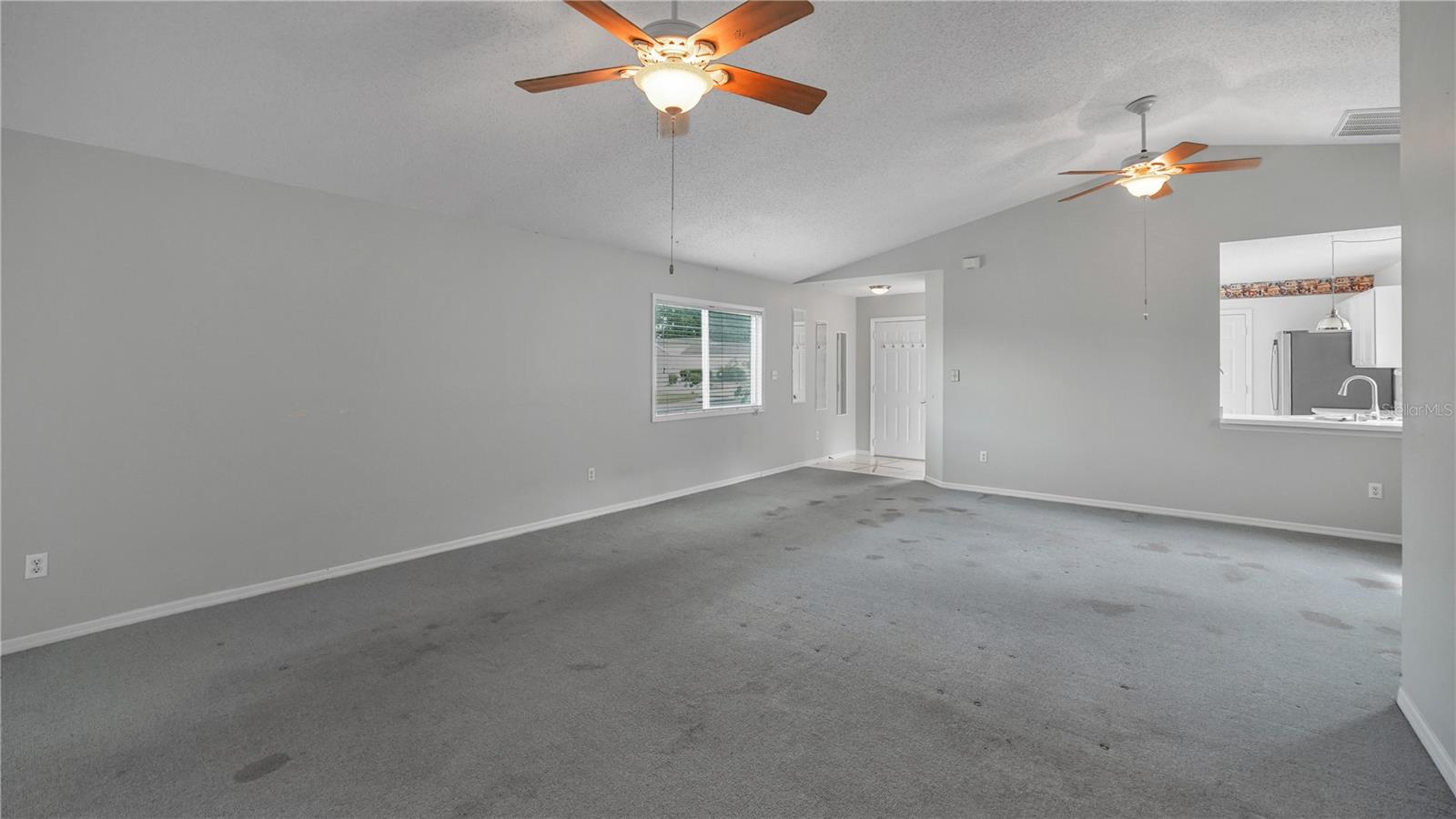 PLANTATION AT LEESBURG HERON RUN - Residential
