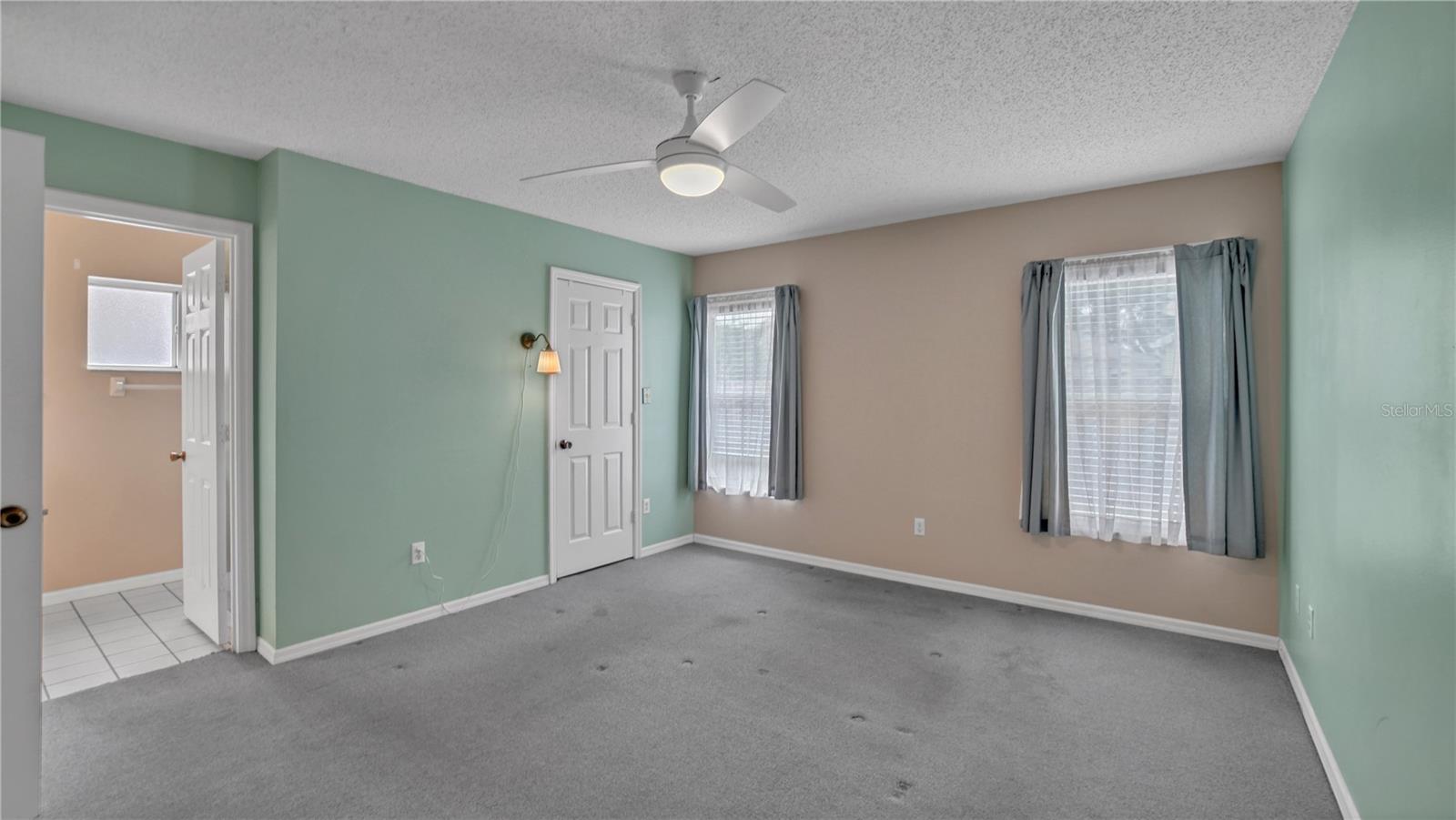 PLANTATION AT LEESBURG HERON RUN - Residential