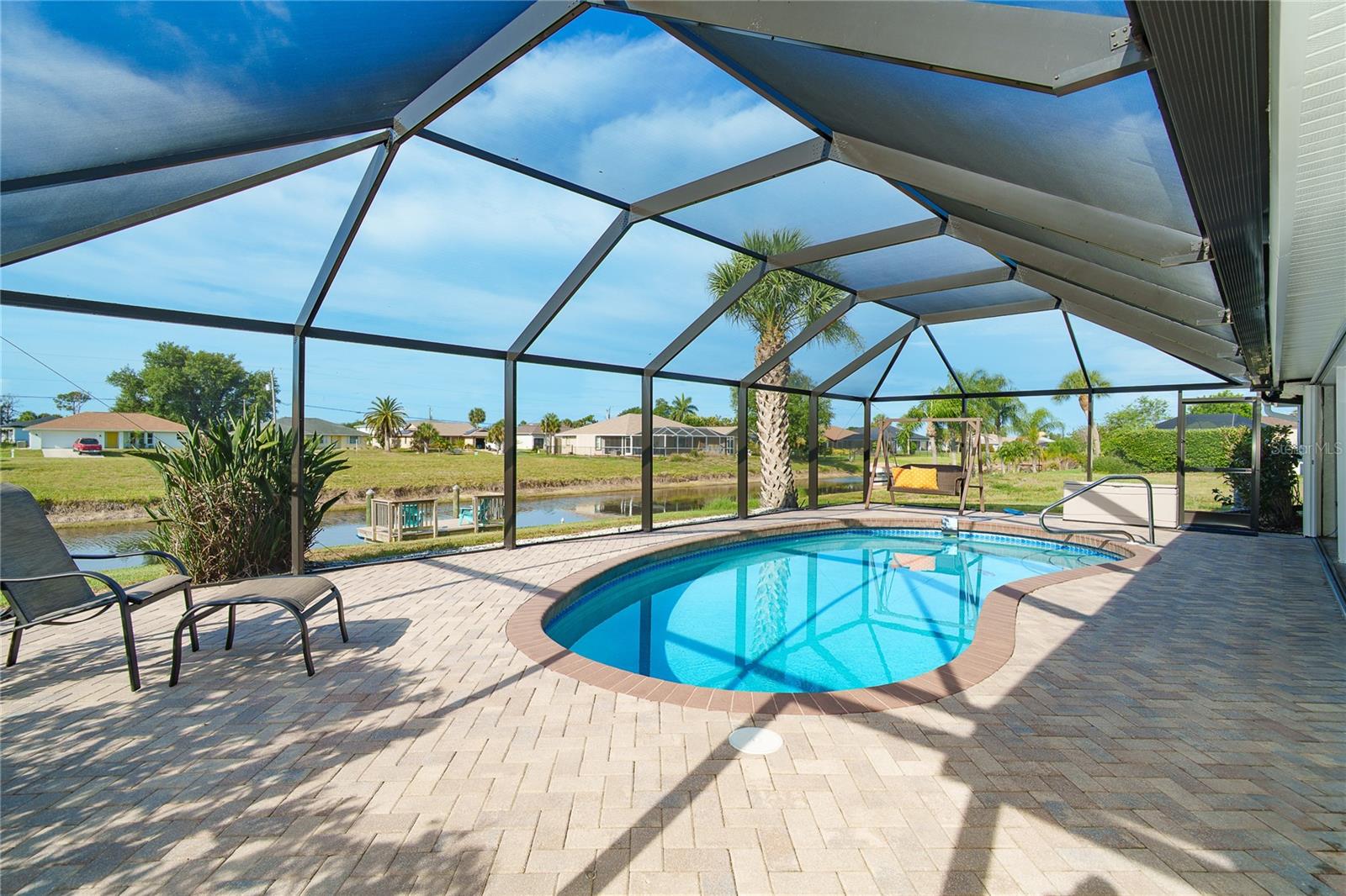 ROTONDA WEST PEBBLE BEACH - Residential