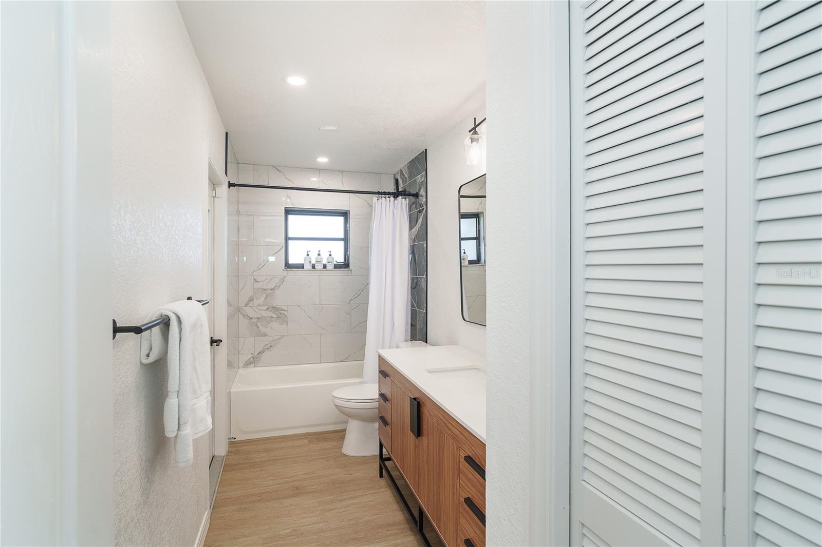 ROTONDA WEST PEBBLE BEACH - Residential