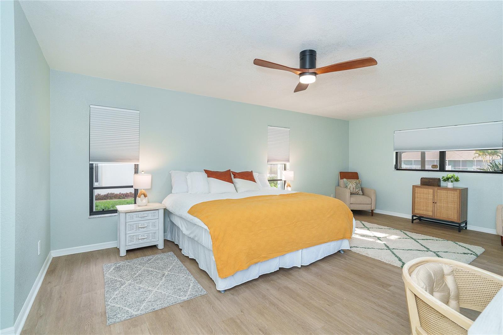 ROTONDA WEST PEBBLE BEACH - Residential