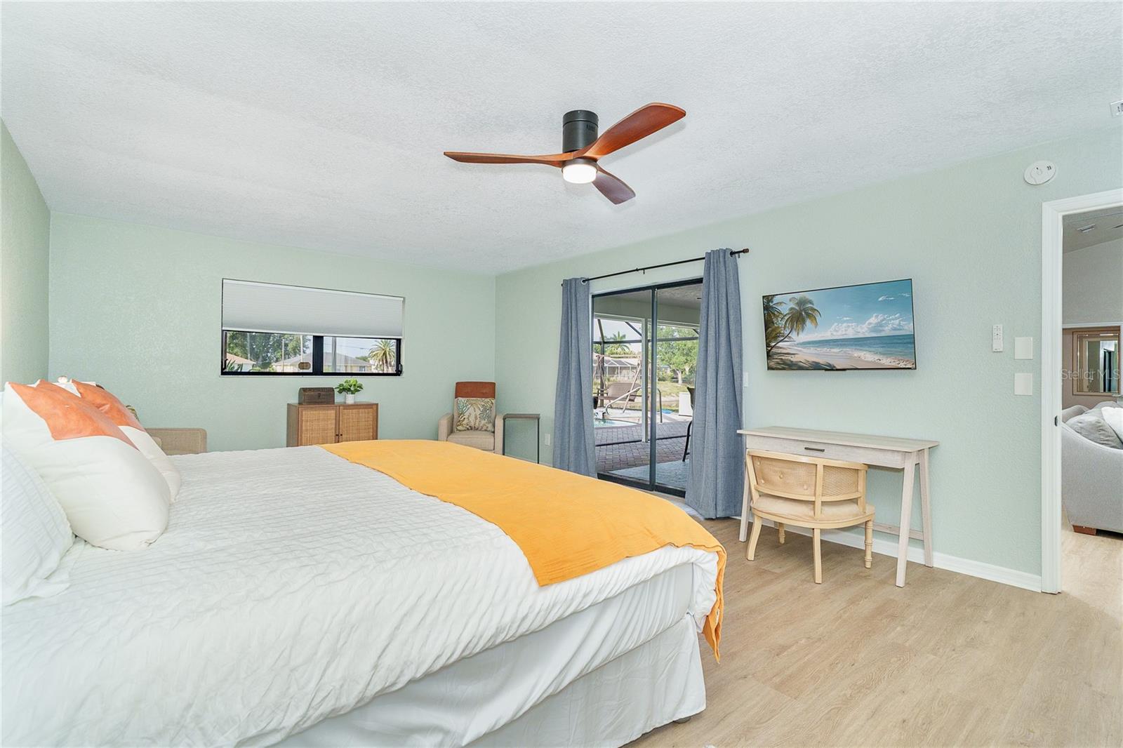 ROTONDA WEST PEBBLE BEACH - Residential