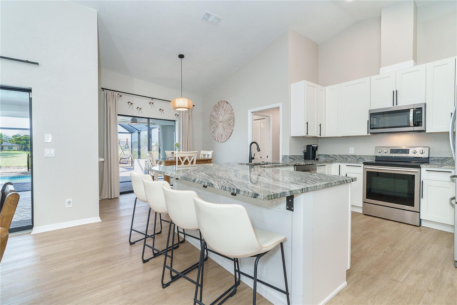 ROTONDA WEST PEBBLE BEACH - Residential