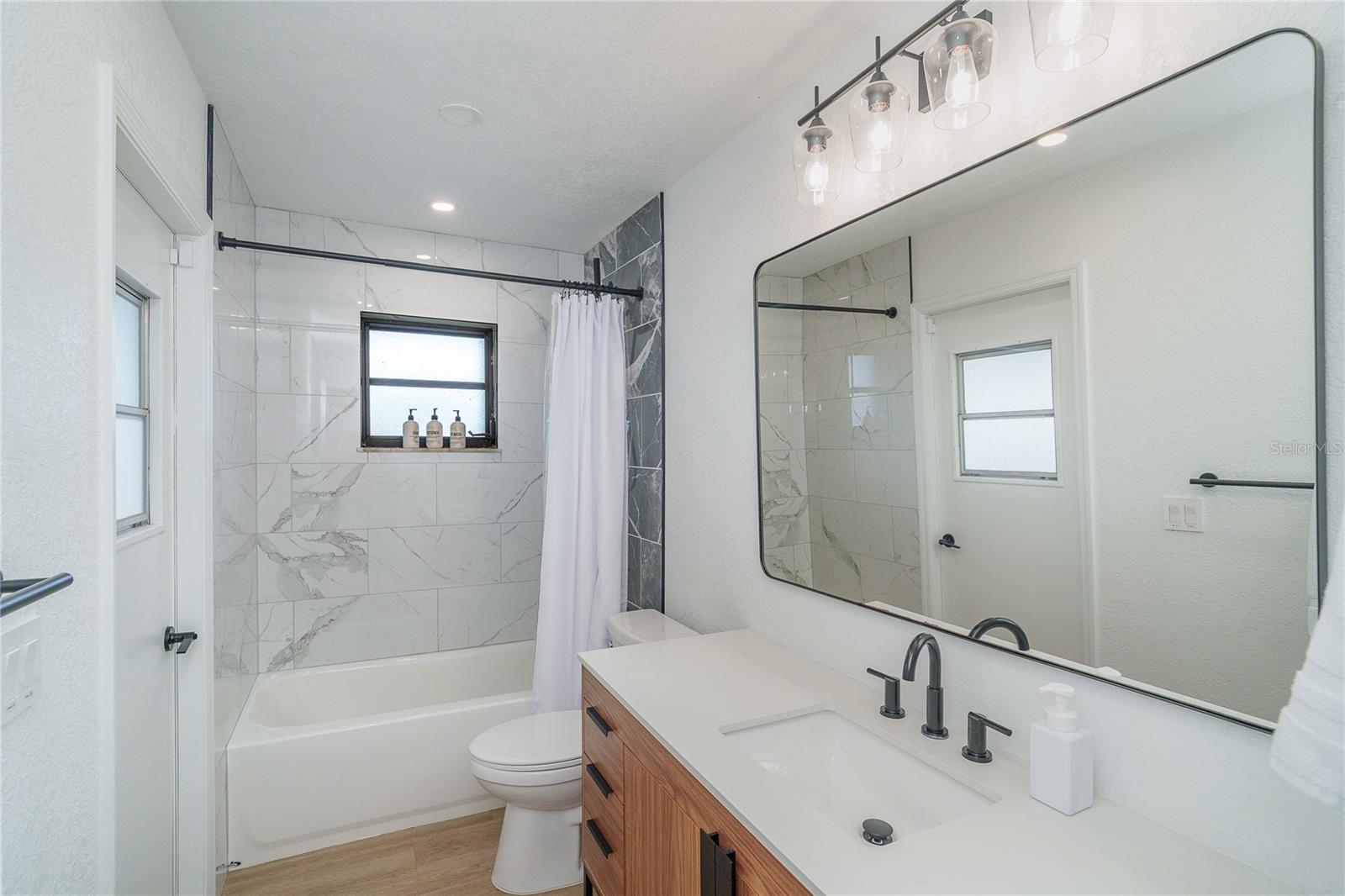 ROTONDA WEST PEBBLE BEACH - Residential