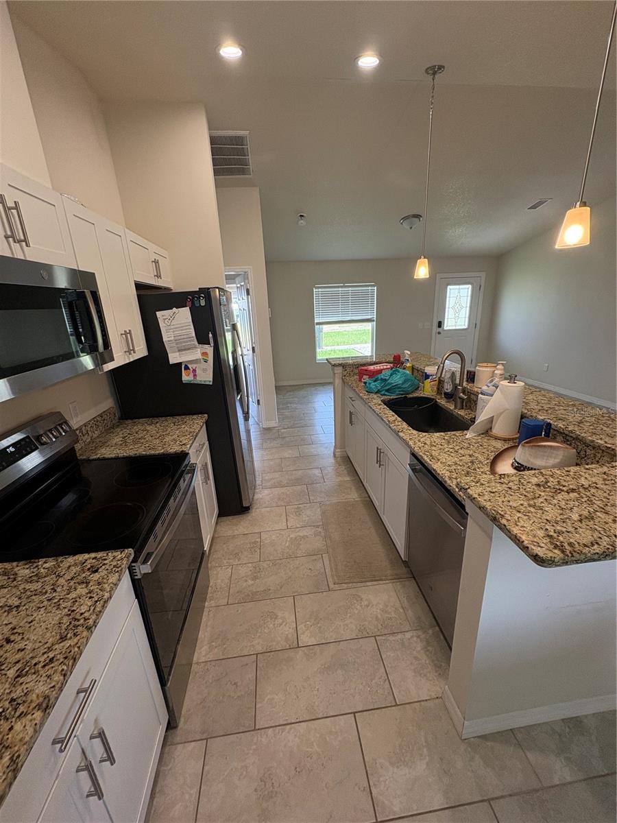 INVERNESS VILLAGE UN 4 - Residential Lease