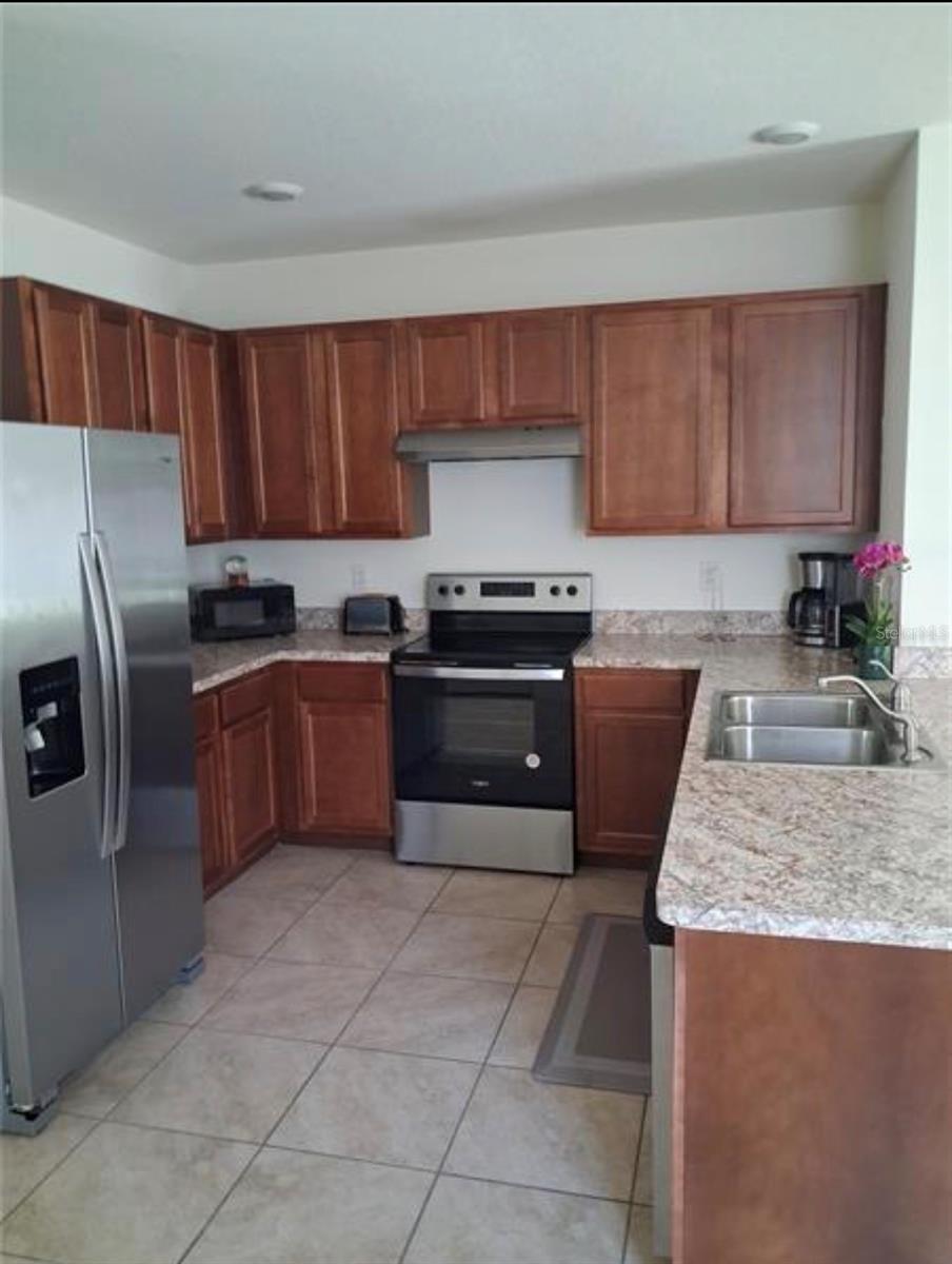 BELLA VITA PH 1A & 1B-1 - Residential Lease