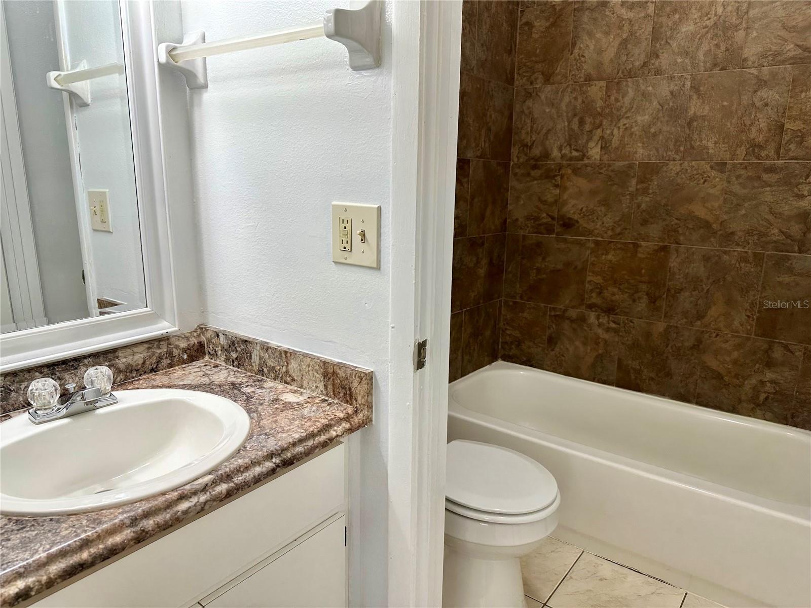 LAMPLIGHTER VILLAGE - Residential Lease
