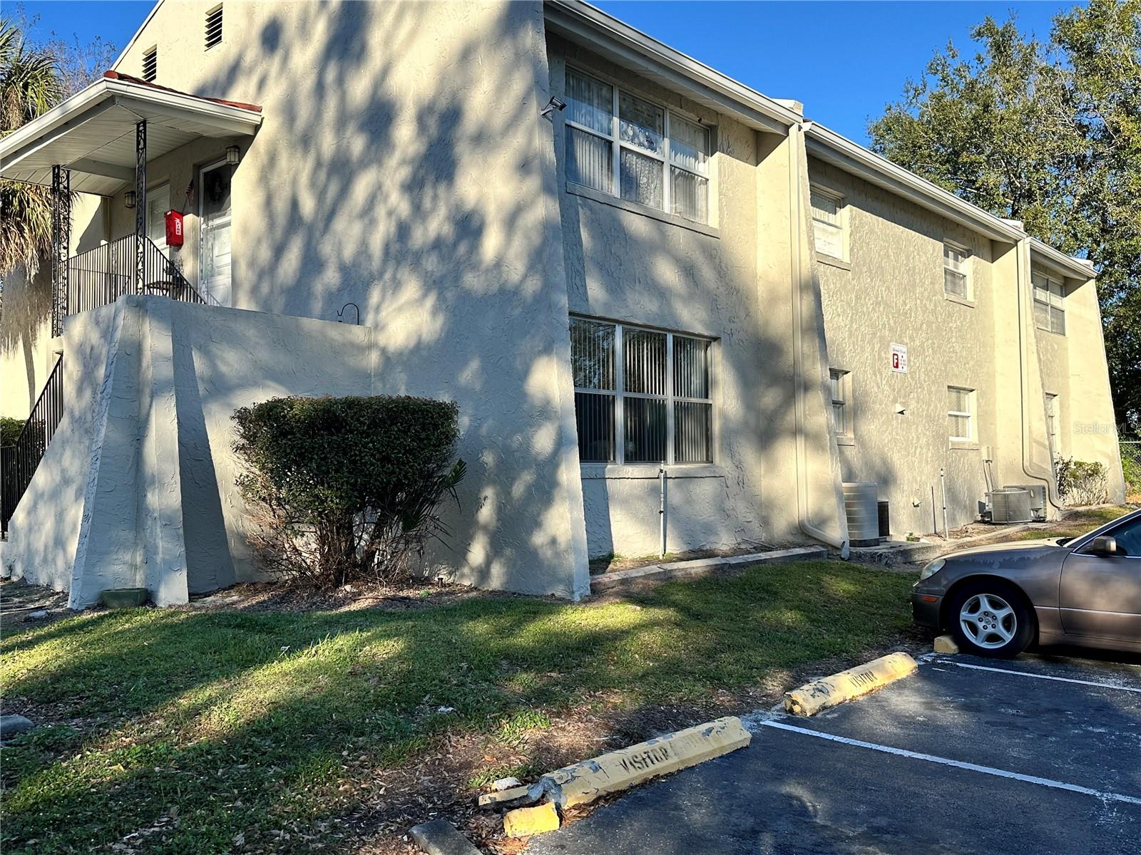 LAMPLIGHTER VILLAGE - Residential Lease