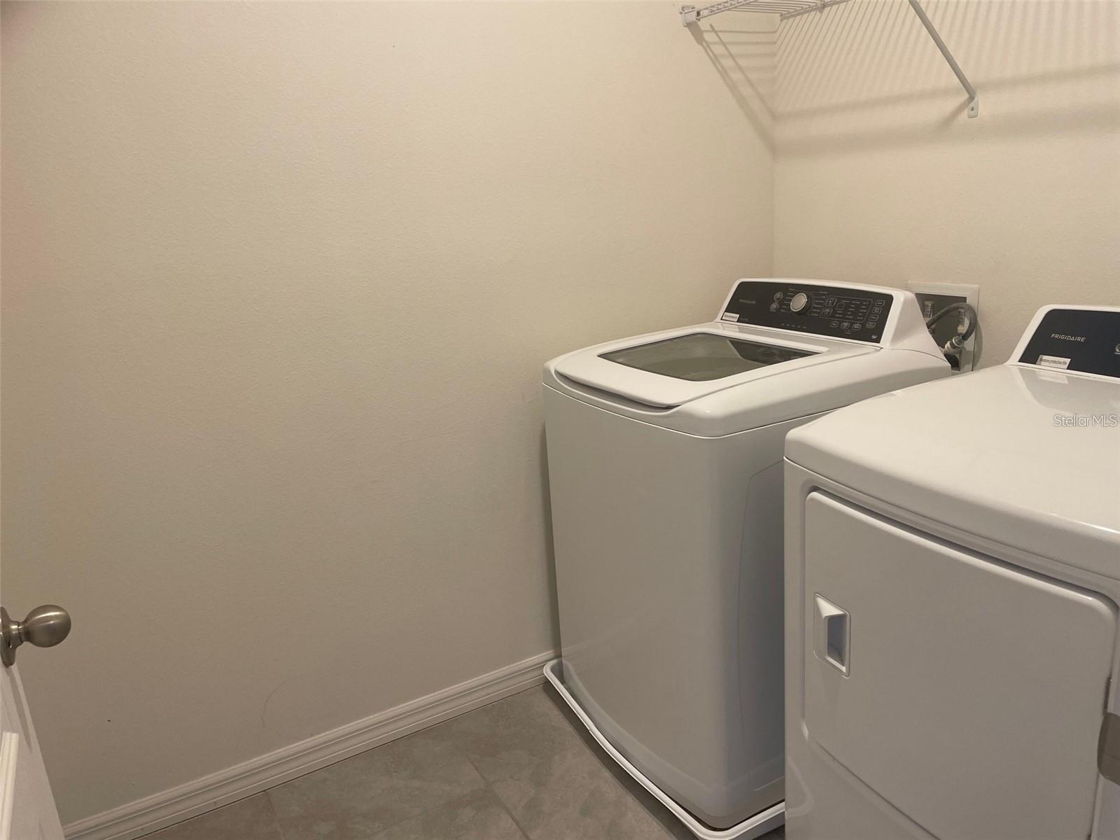 ESTATES/WESTERLY - Residential Lease