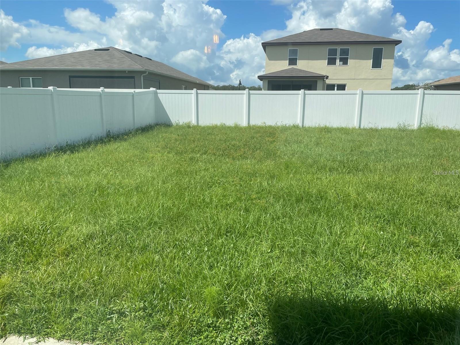 ESTATES/WESTERLY - Residential Lease