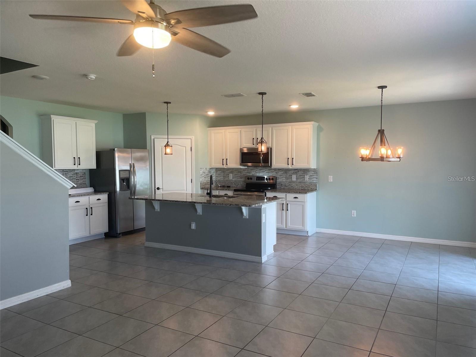 ESTATES/WESTERLY - Residential Lease