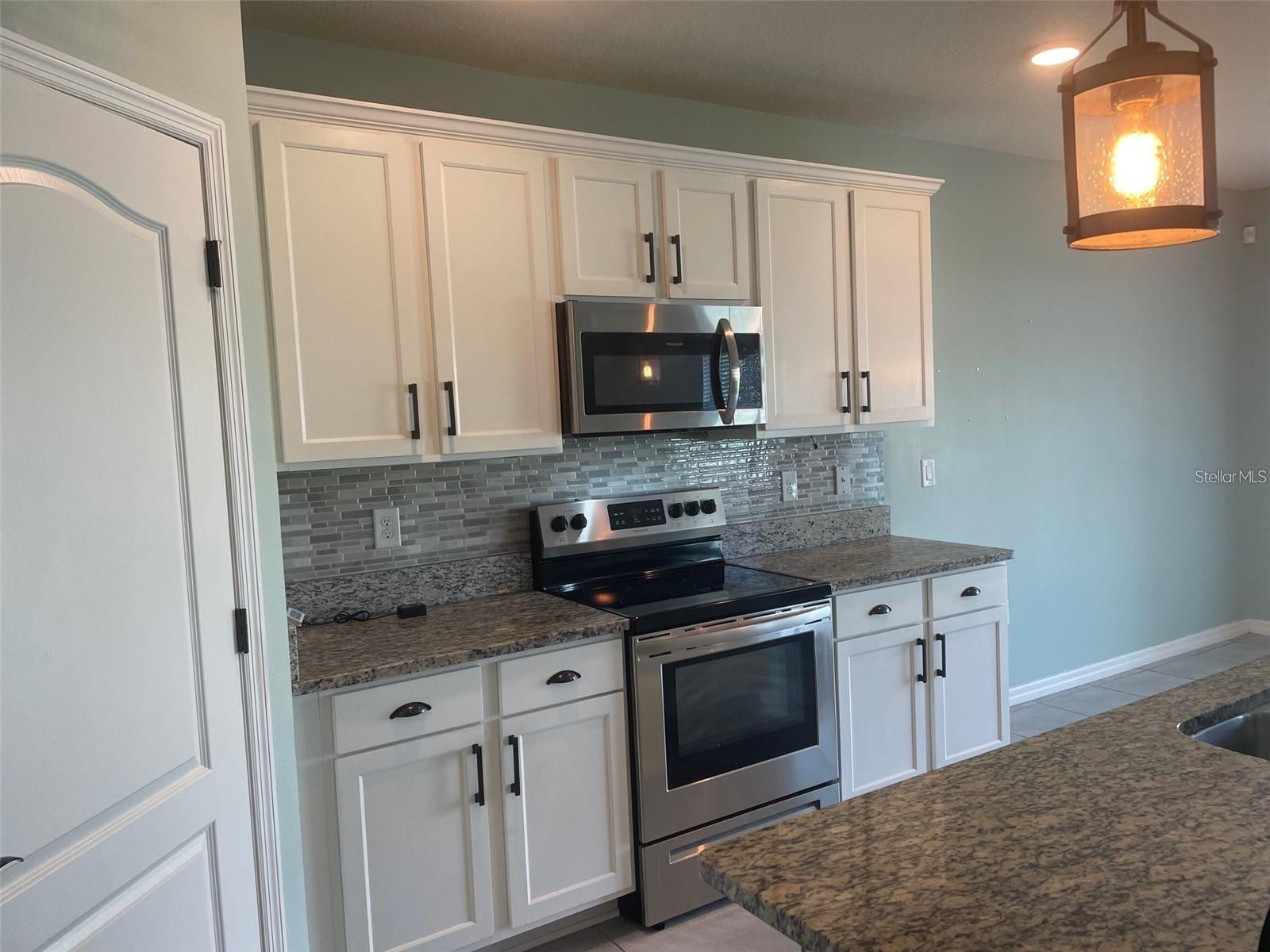 ESTATES/WESTERLY - Residential Lease