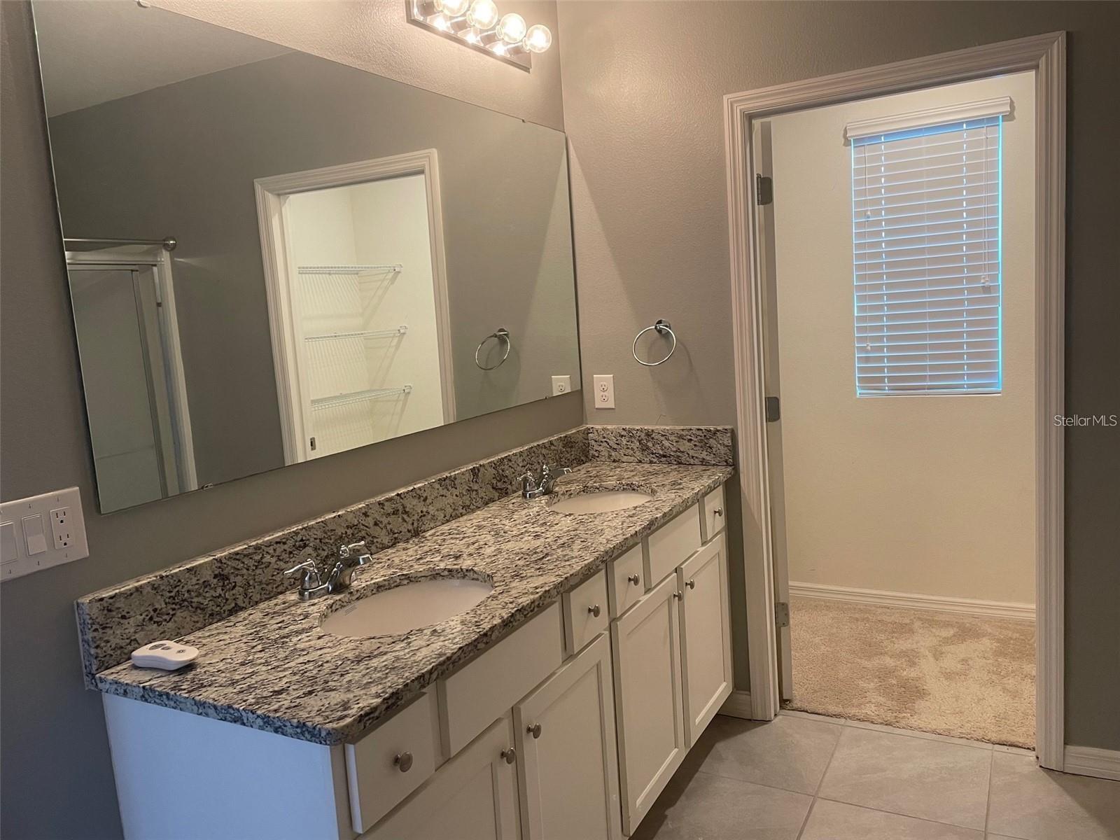 ESTATES/WESTERLY - Residential Lease