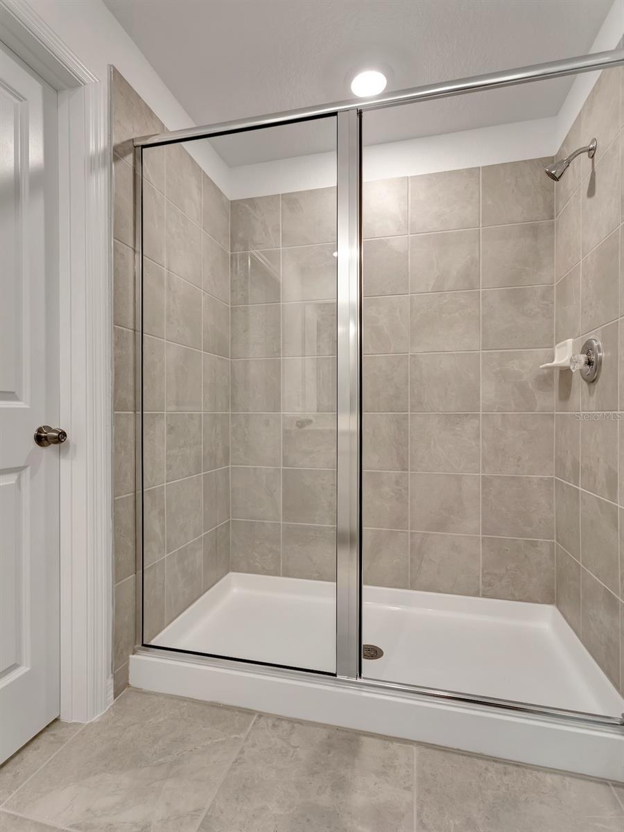 AURORA SUB - Residential Lease