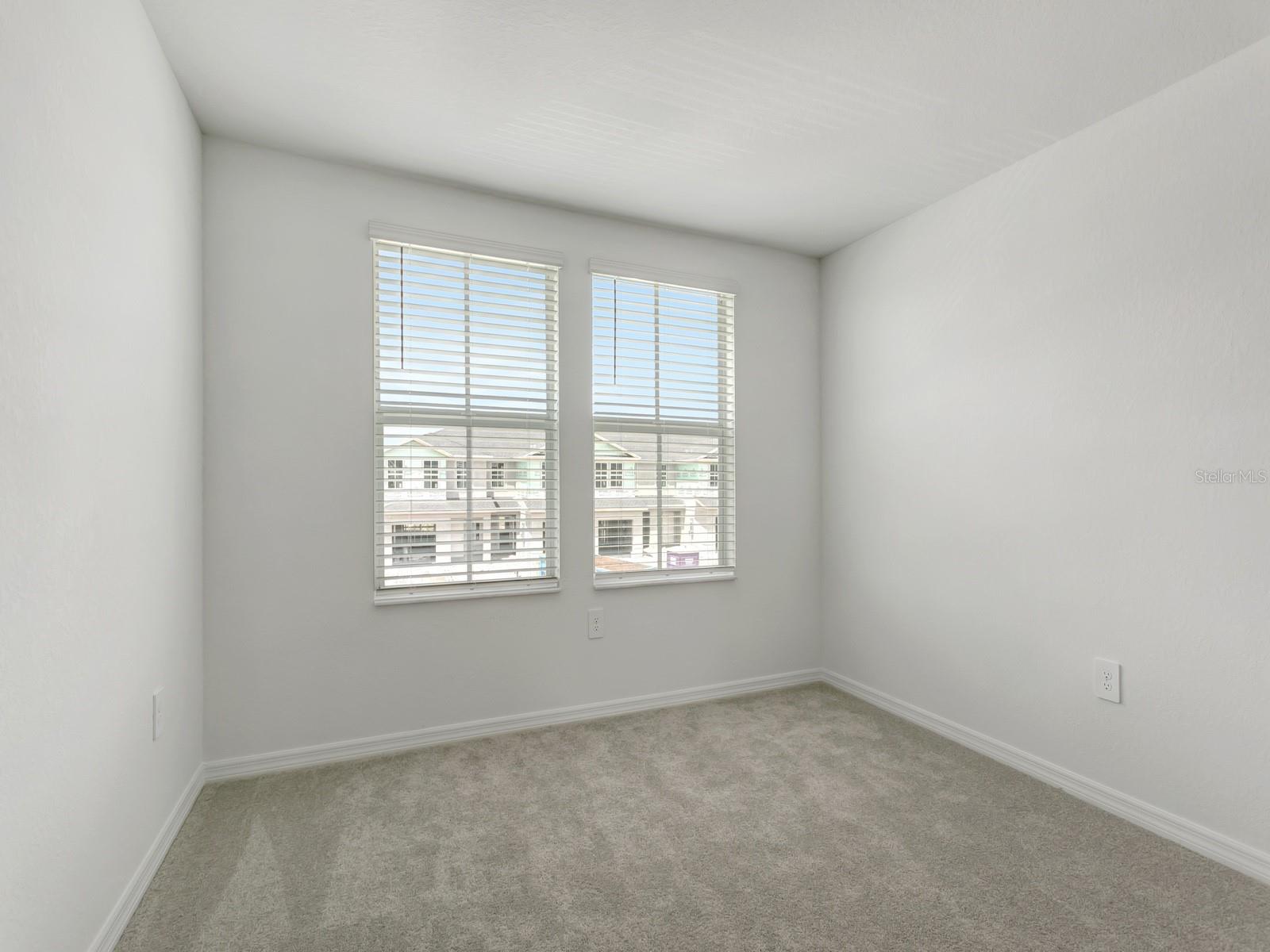 AURORA SUB - Residential Lease