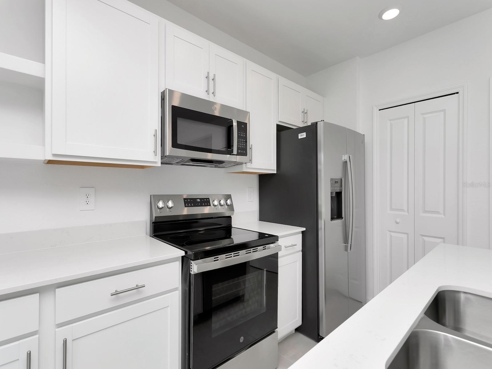 AURORA SUB - Residential Lease