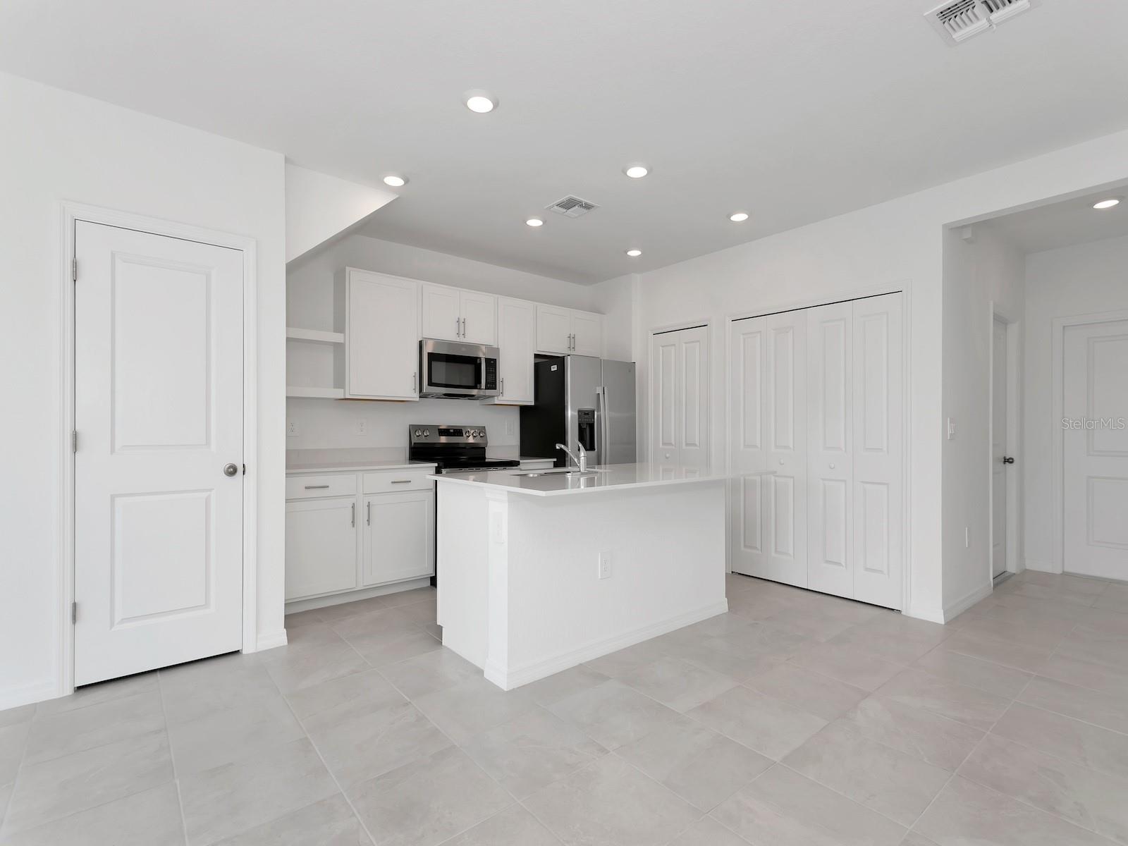 AURORA SUB - Residential Lease