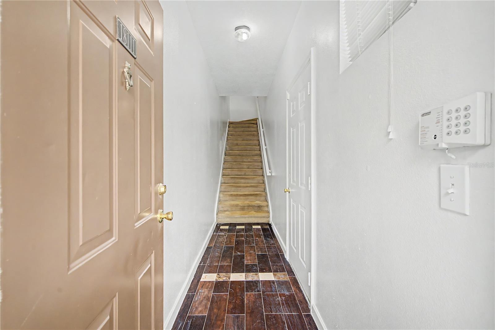 THE VILLAS CONDO - Residential