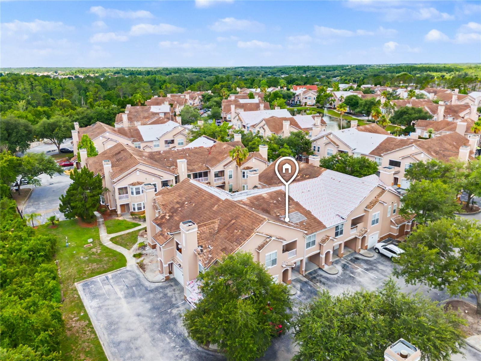 THE VILLAS CONDO - Residential