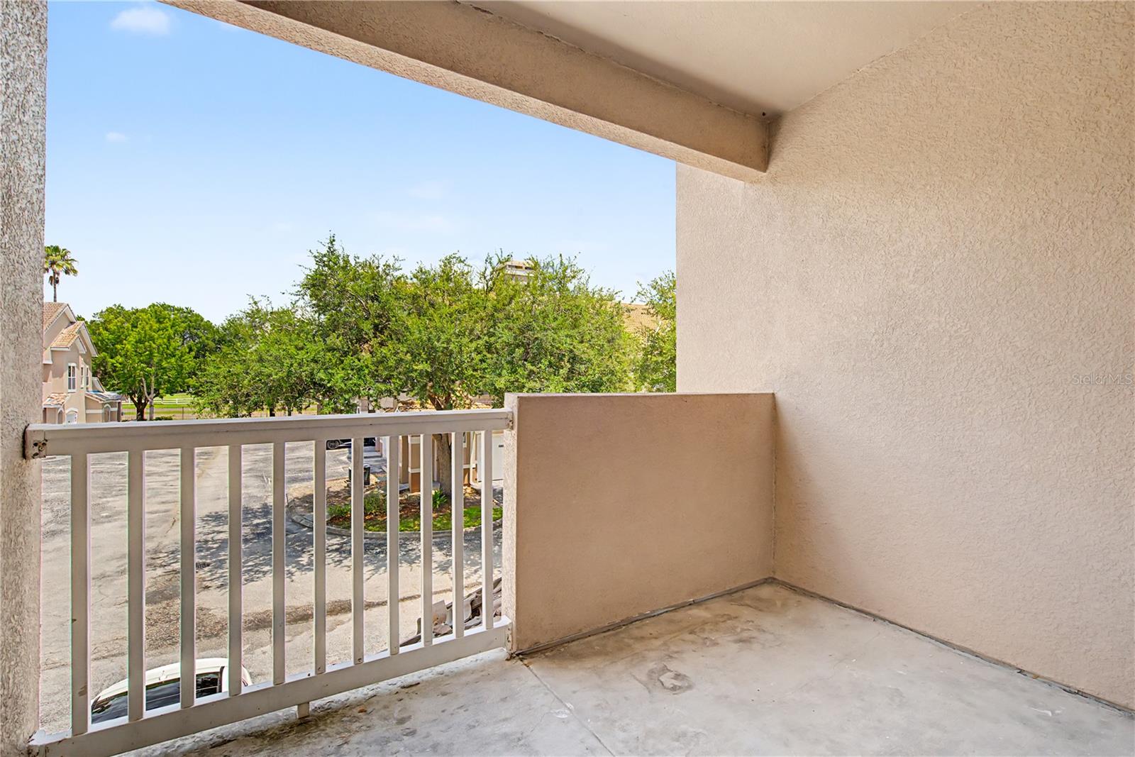 THE VILLAS CONDO - Residential
