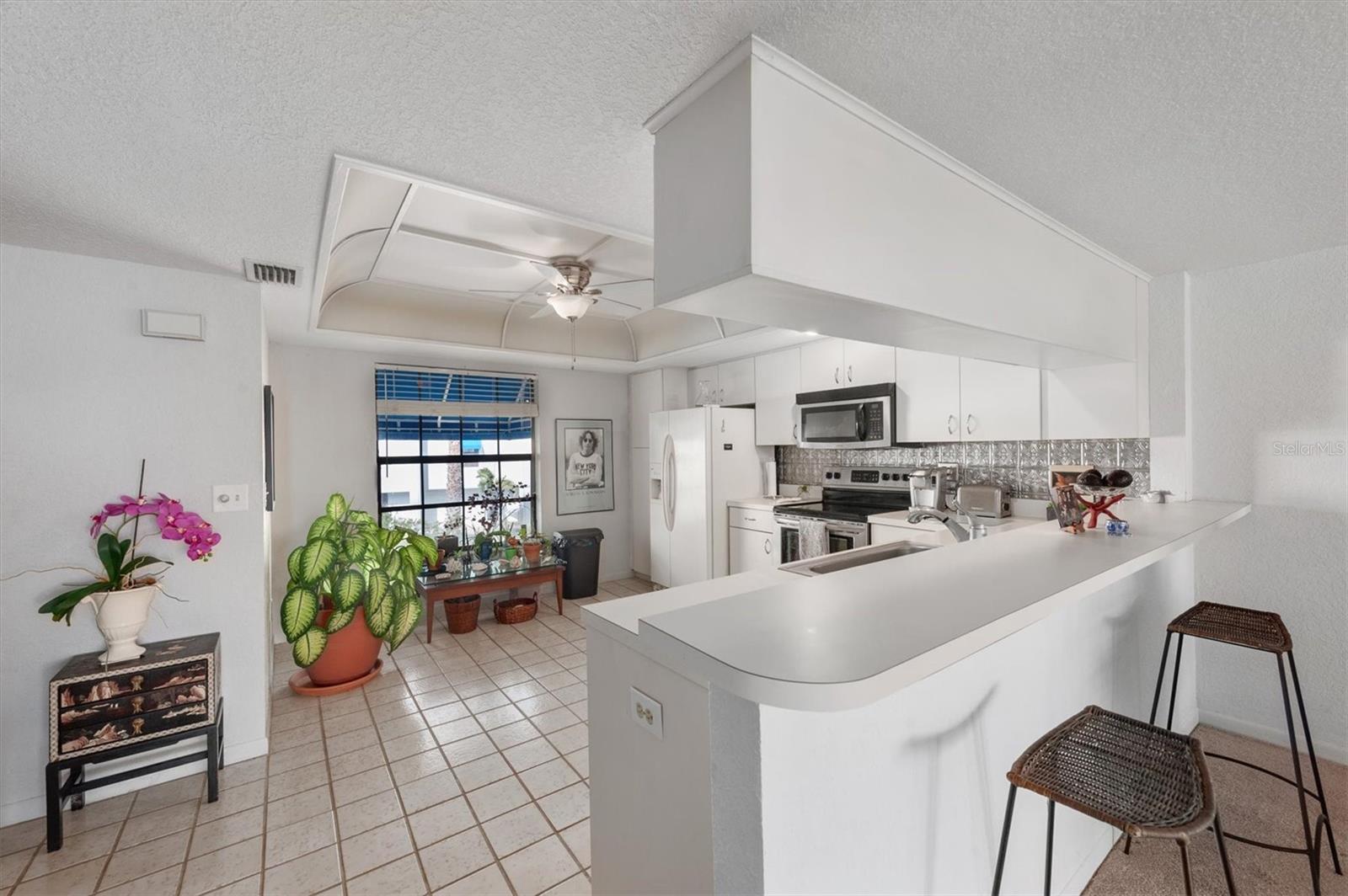 BAYWAY CONDO PH ONE - Residential Lease