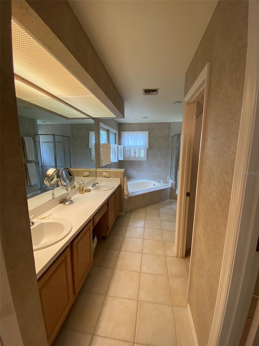 WEKIWA GLEN REP - Residential