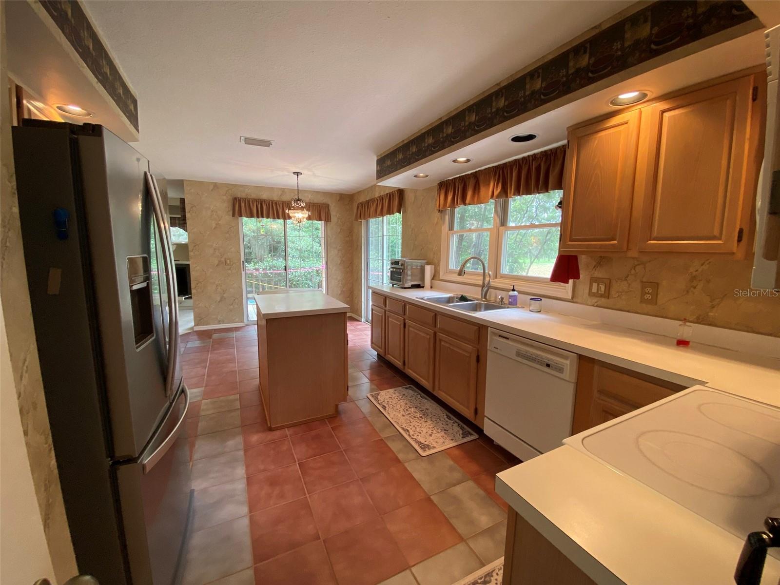 WEKIWA GLEN REP - Residential