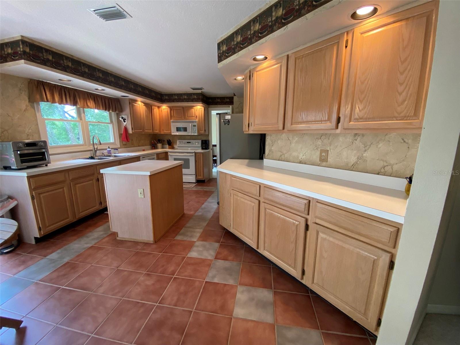 WEKIWA GLEN REP - Residential