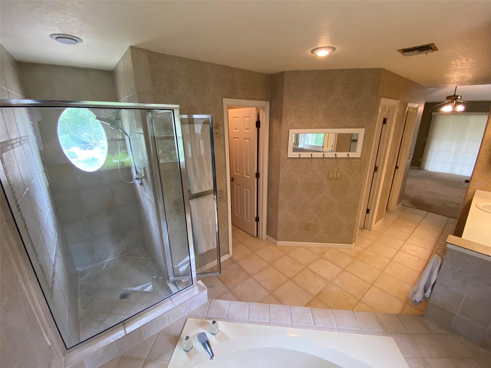 WEKIWA GLEN REP - Residential