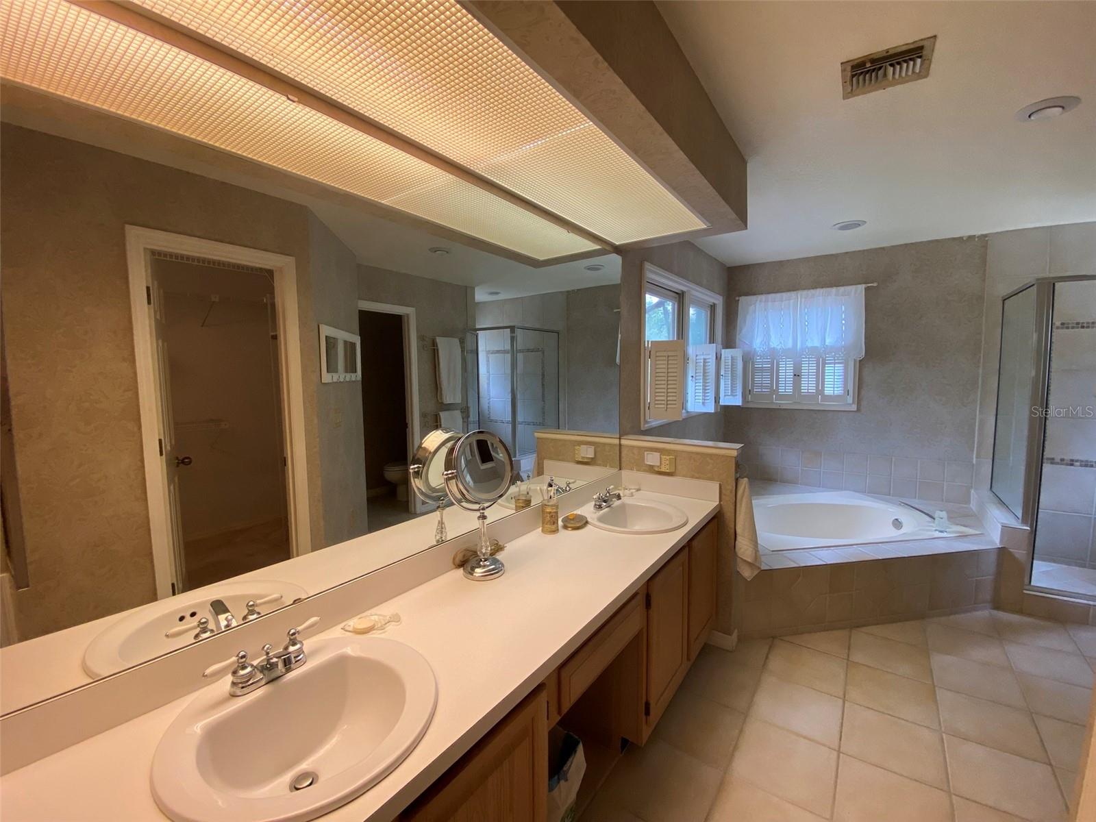 WEKIWA GLEN REP - Residential