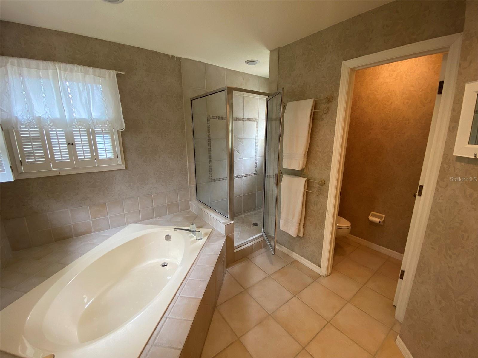WEKIWA GLEN REP - Residential