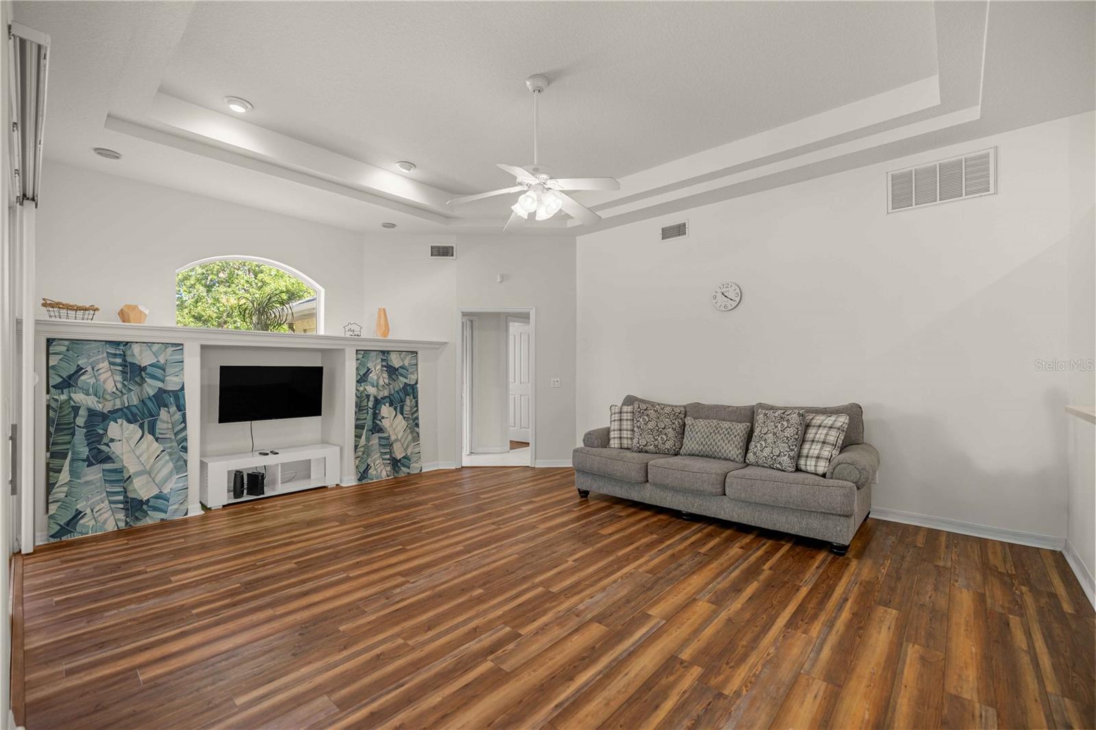 PINE RIDGE - Residential