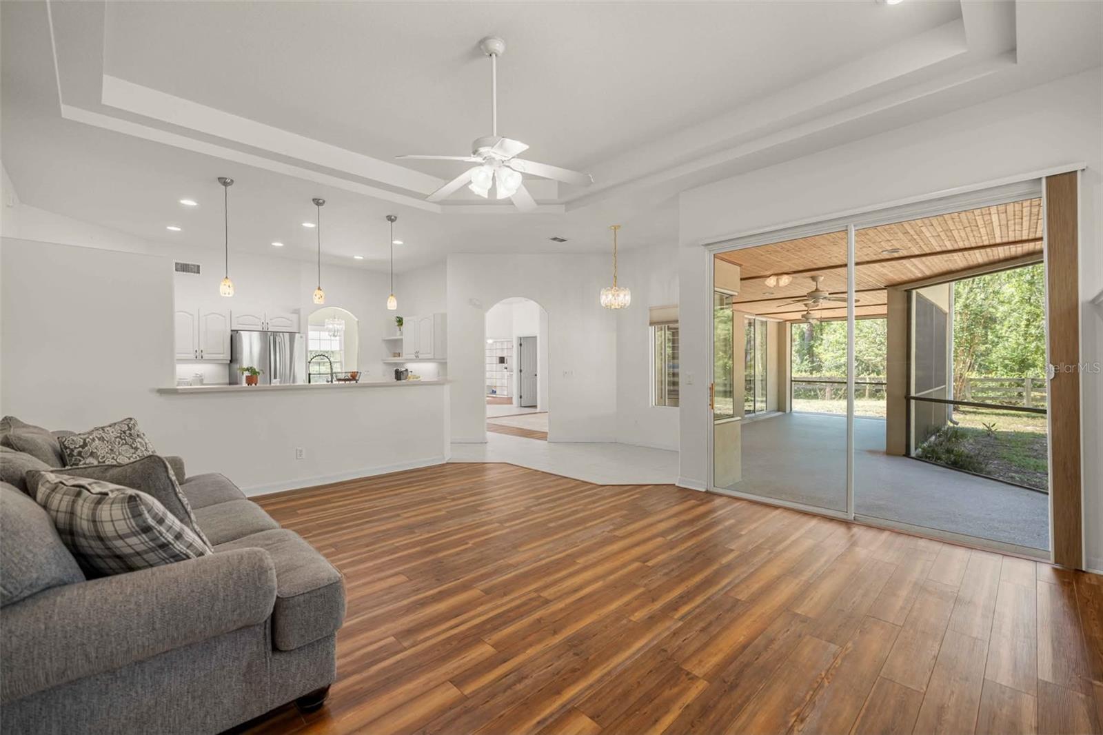 PINE RIDGE - Residential