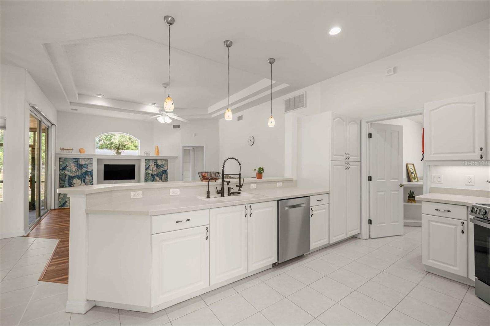 PINE RIDGE - Residential