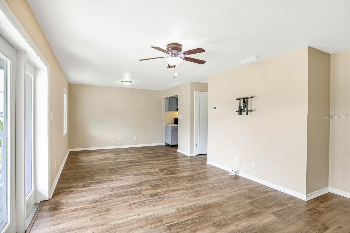 WATERSIDE AT COQUINA KEY SOUTH - Residential Lease