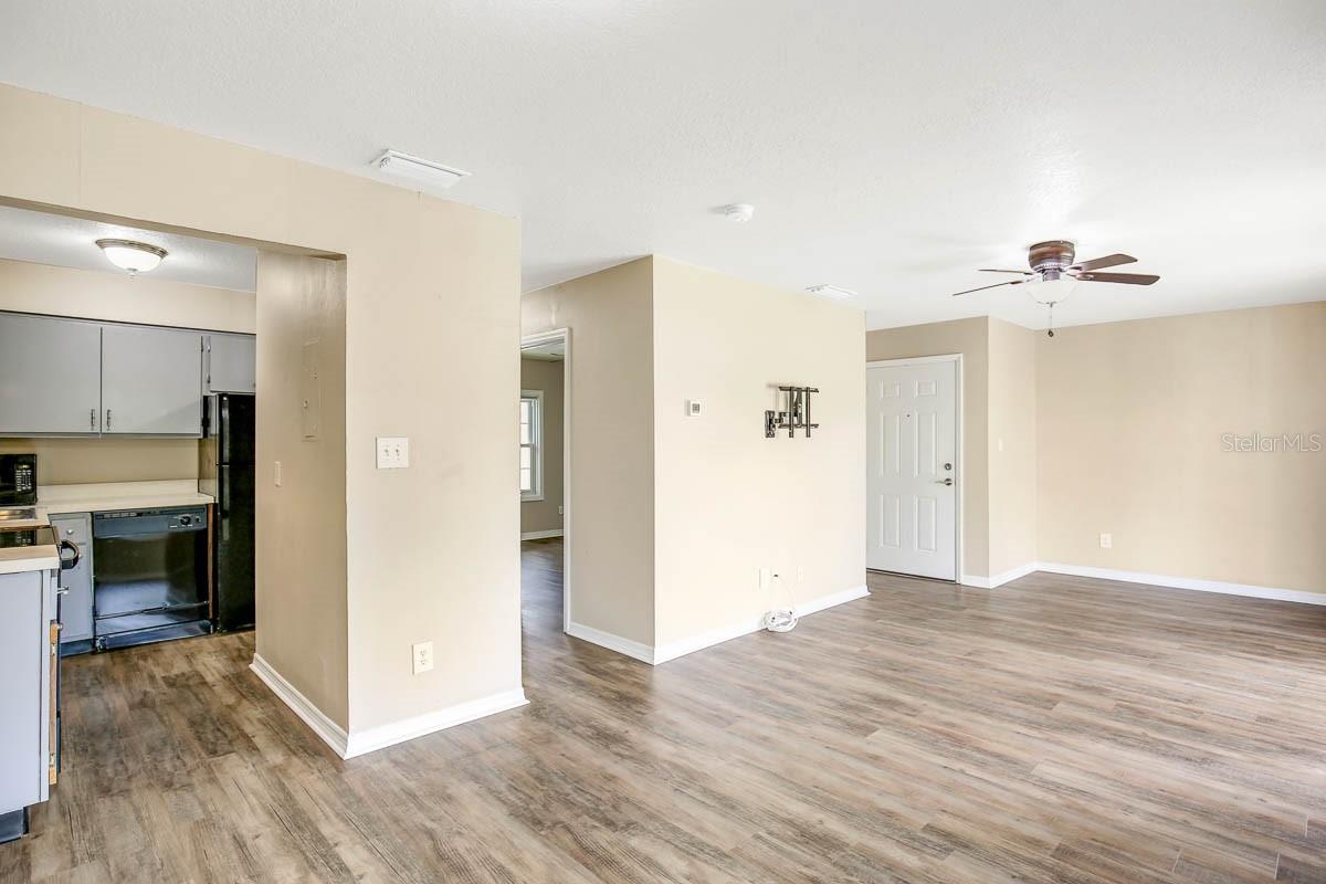 WATERSIDE AT COQUINA KEY SOUTH - Residential Lease