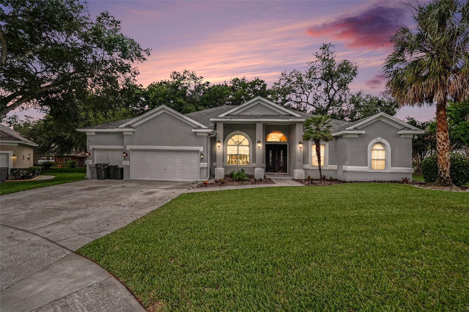 HOLLINGTON OAKS - Residential Lease