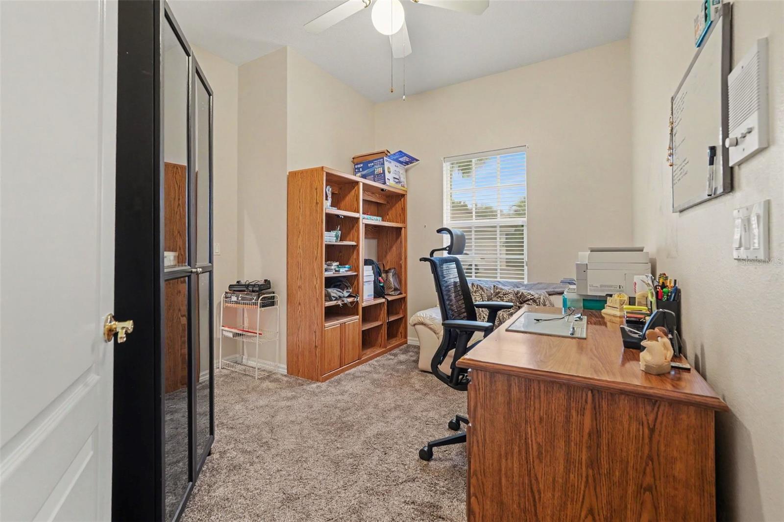 HOLLINGTON OAKS - Residential Lease