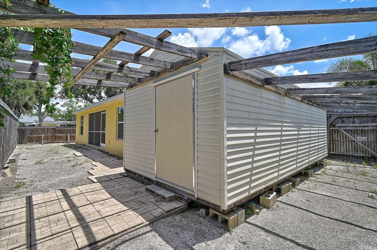TUCKERS ADD CORR OF - Residential