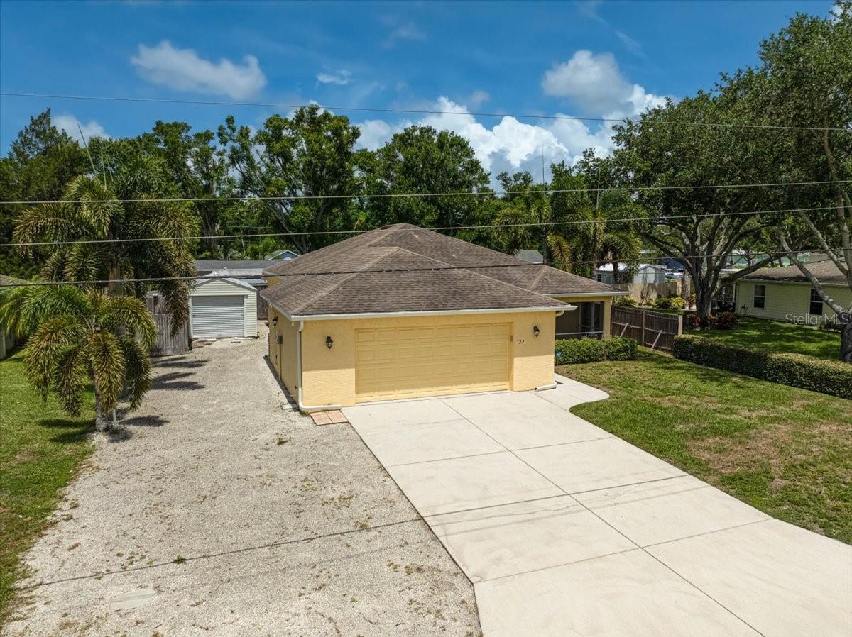 TUCKERS ADD CORR OF - Residential