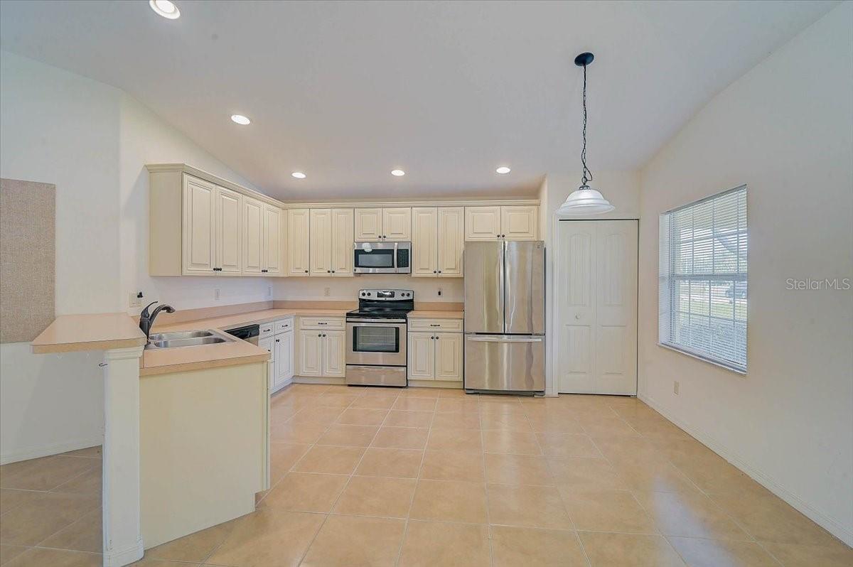 TUCKERS ADD CORR OF - Residential