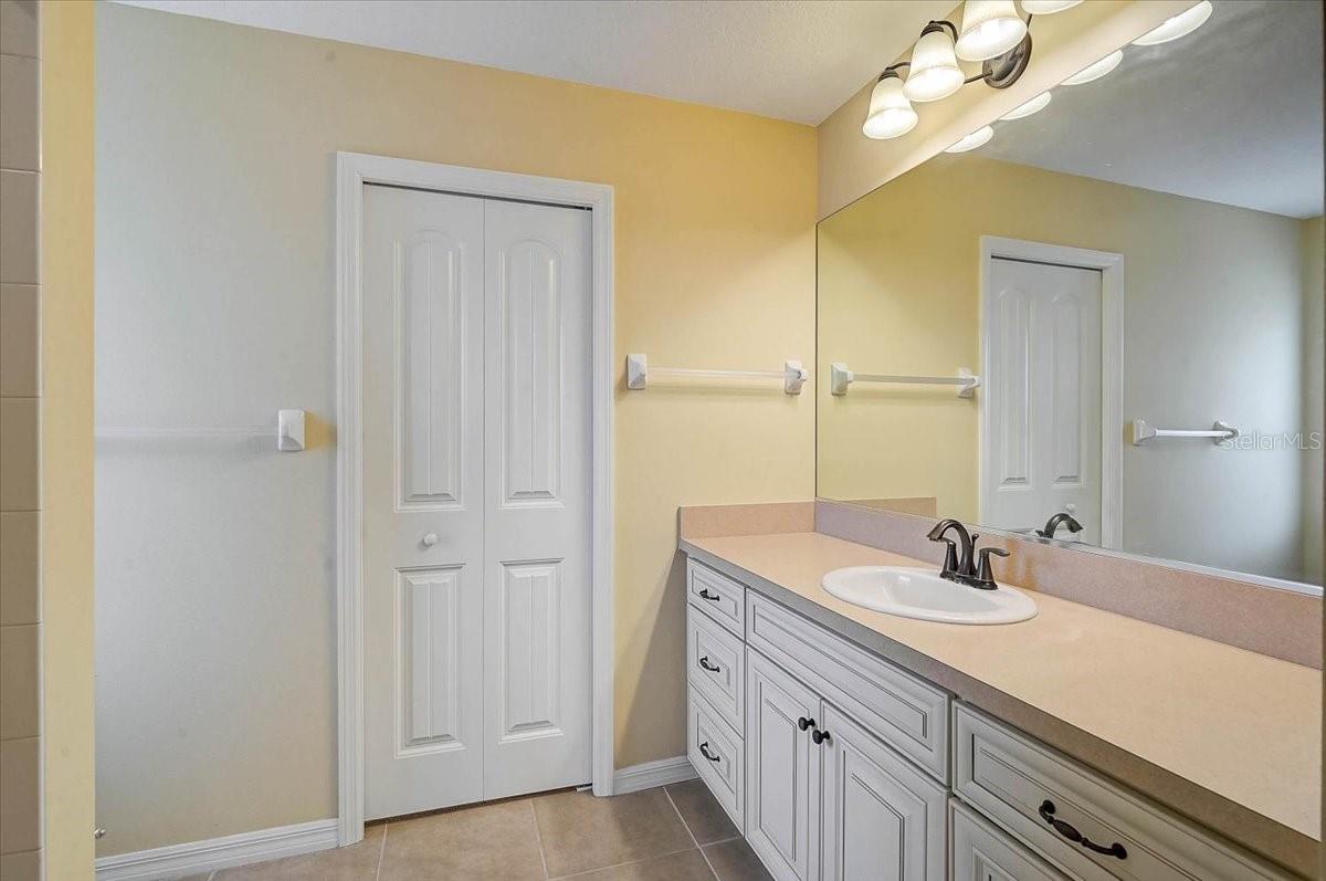 TUCKERS ADD CORR OF - Residential