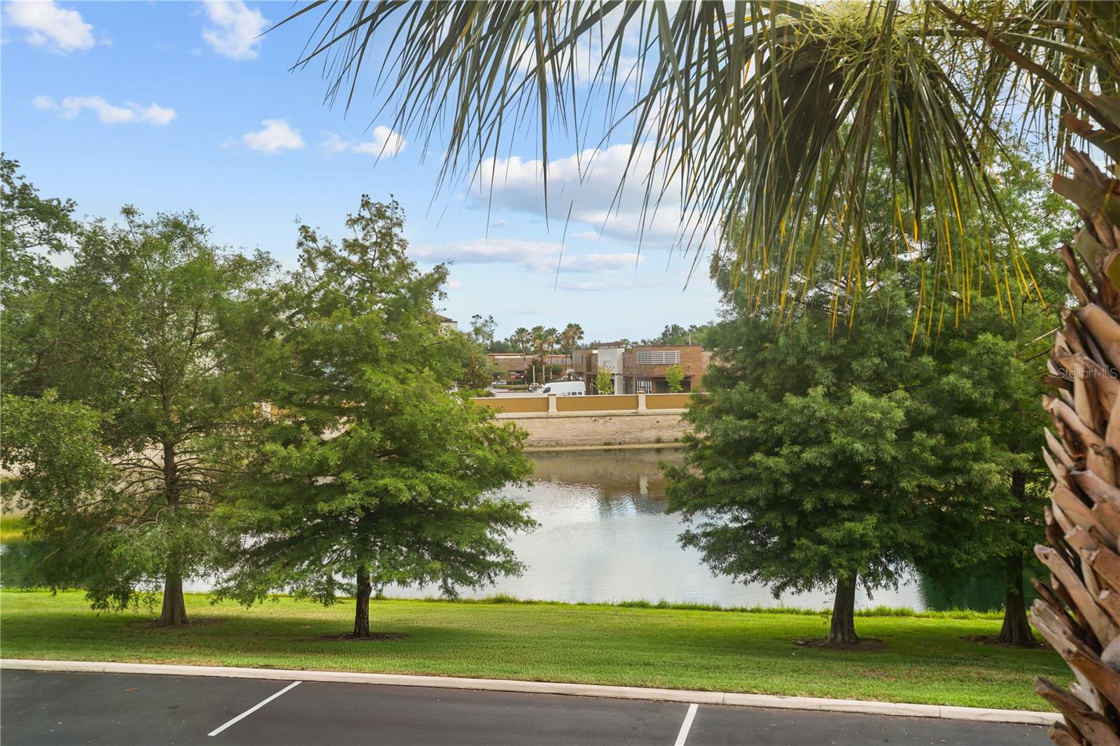 SAVANNAH PARK - Residential