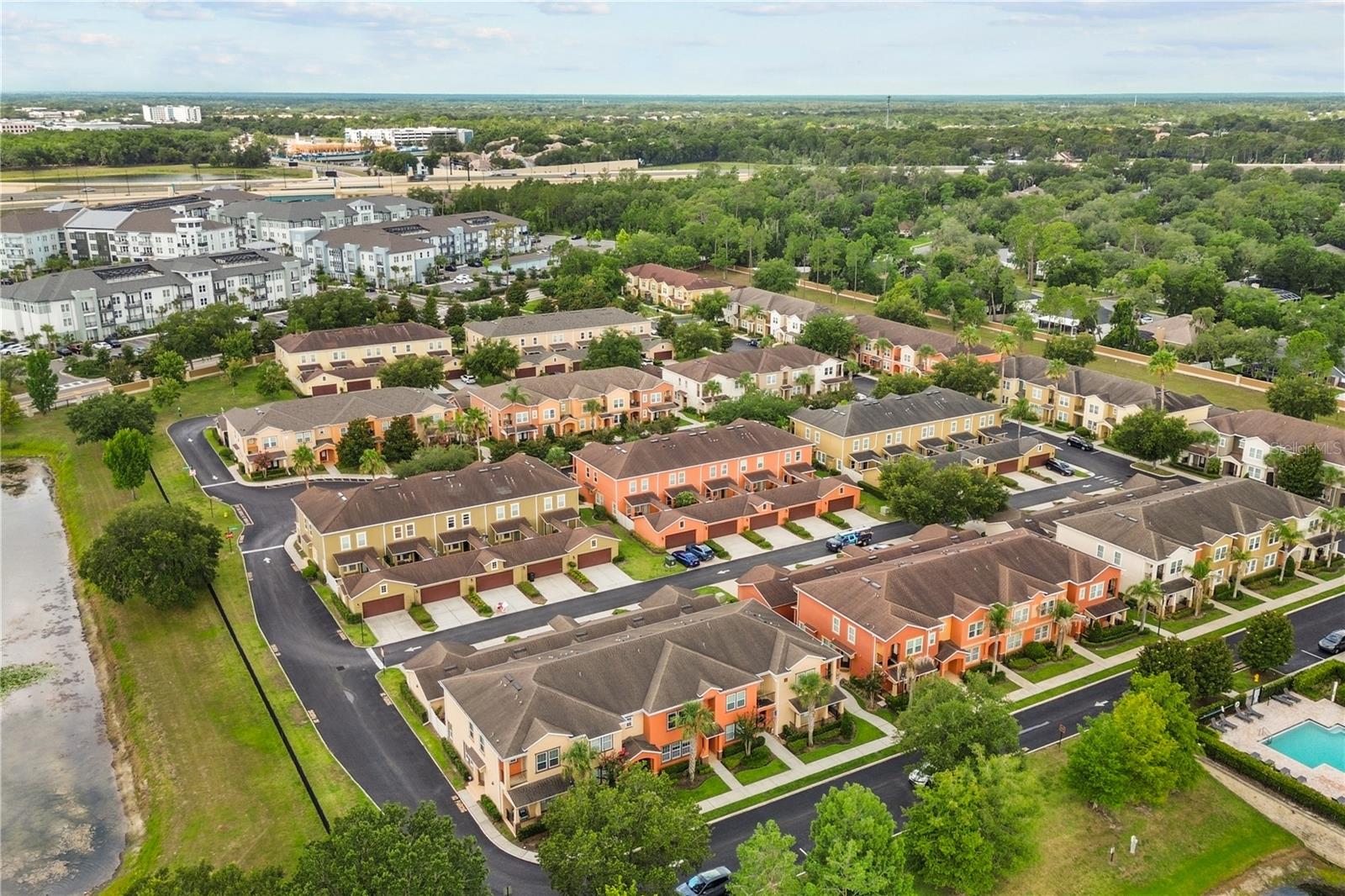 SAVANNAH PARK - Residential